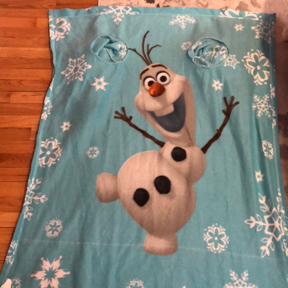 Disney Olaf snuggie